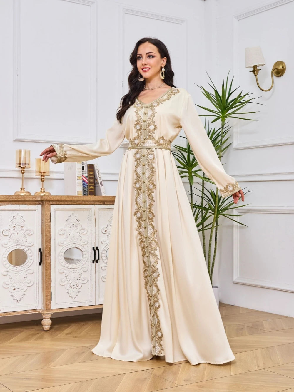 Elegant Apricot Embroidery Evening Dress